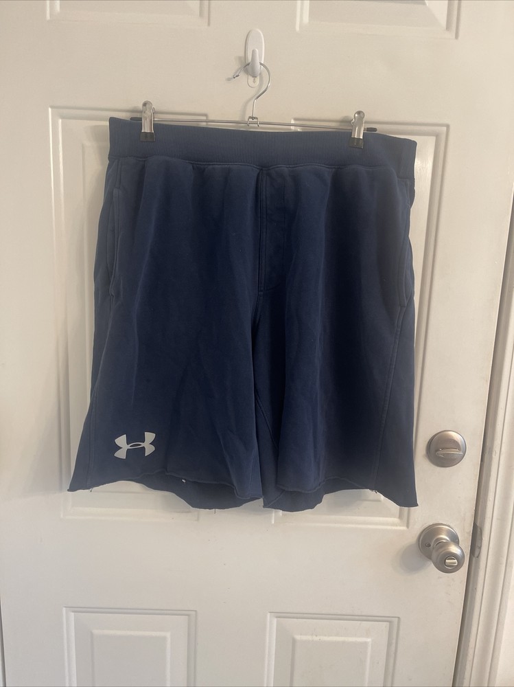 UNDER ARMOUR shorts - XL SWEAT SHORTS - POCKETS - Navy - ATHLETIC - Gear MENS