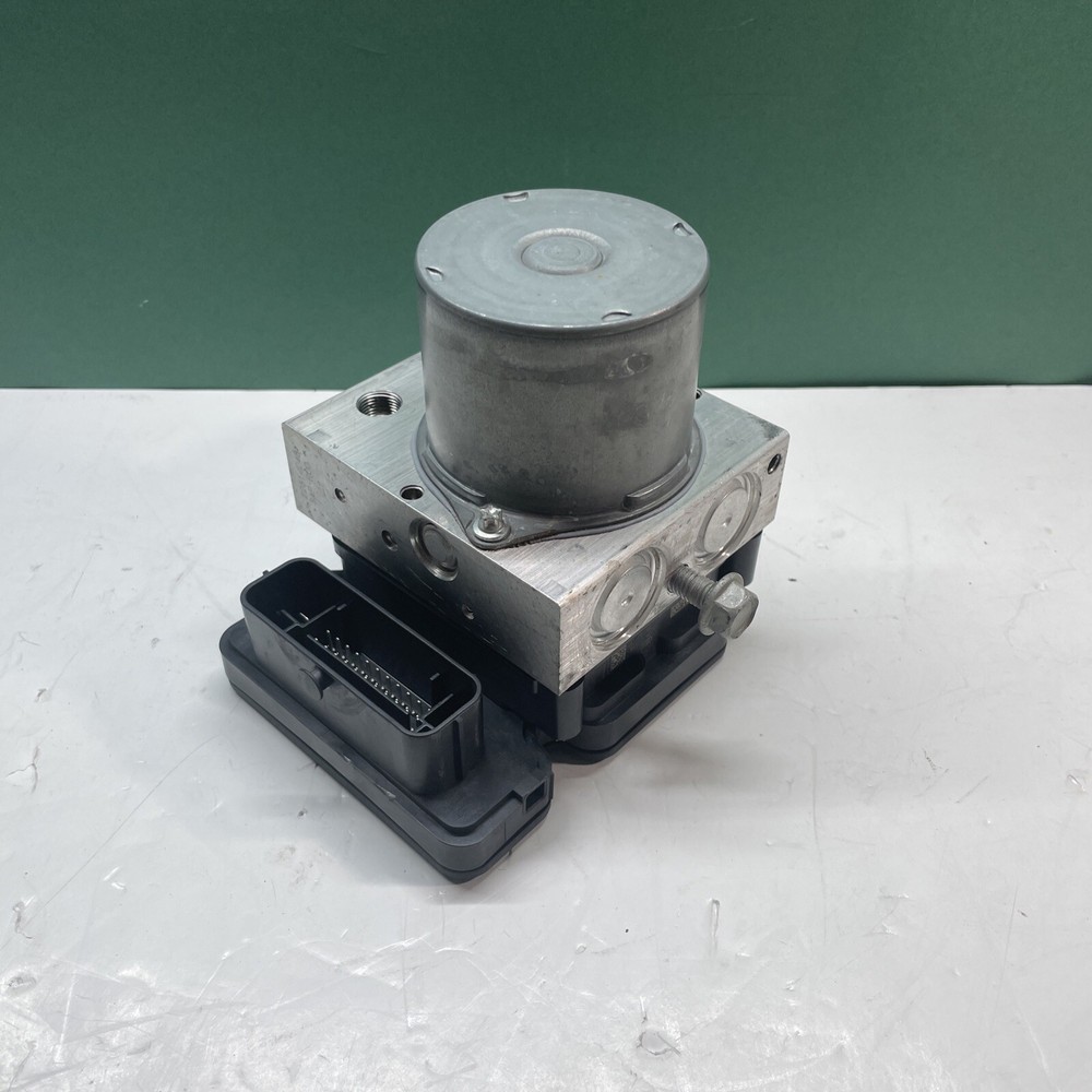 2017 Chevrolet Cruze 1.4L ABS Anti-Lock Brake Pump Unit 39064667-image