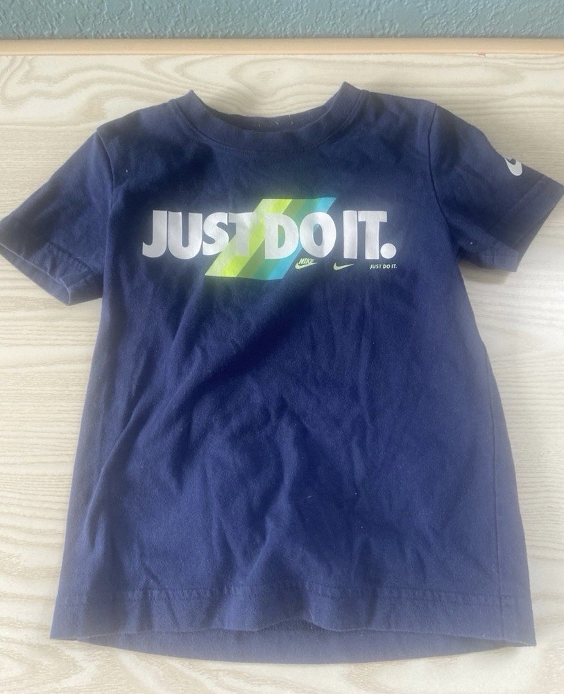 Nike Boys Size 4 Short Sleeve Blue Just Do It Graphic Crew Neck T-Shirt