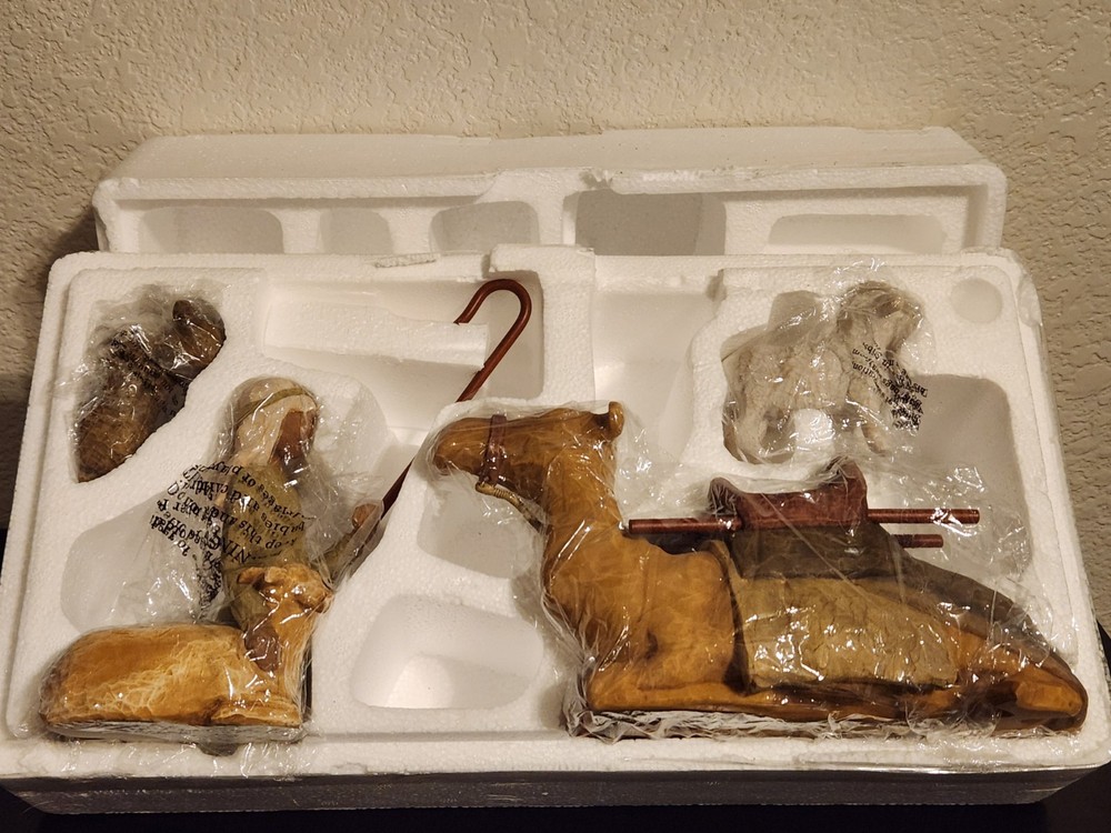 Willow Tree Shepherd & Stable Animals 4pc Figurine Set Nativity #26105 Open Box