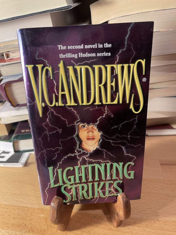 Lightning Strikes by V. C. Andrews Preowned Paperback