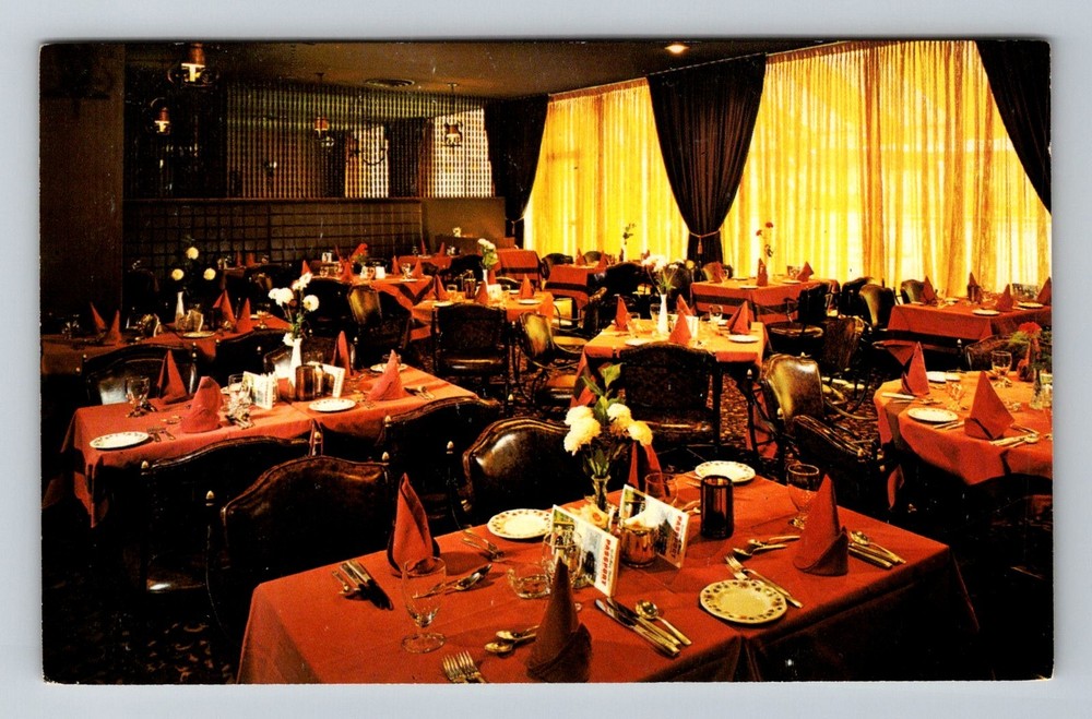 Canada- Ottawa Ontario Holiday Inn Dining Room View Advertising Vintage Postcard