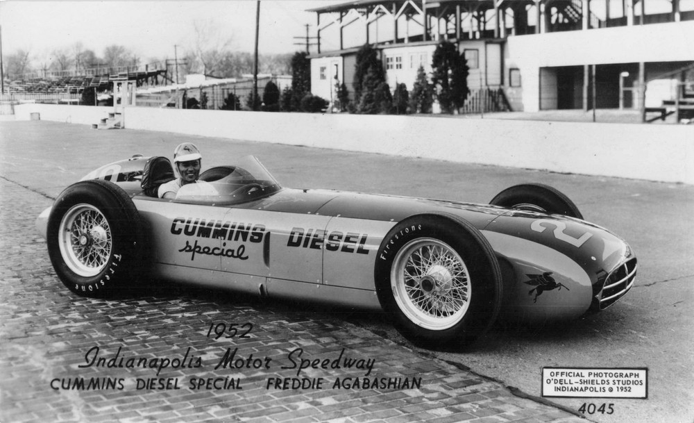 RPPC INDIANAPOLIS 500 1952 Freddie Agabashian driving the CUMMINS DIESEL SPECIAL