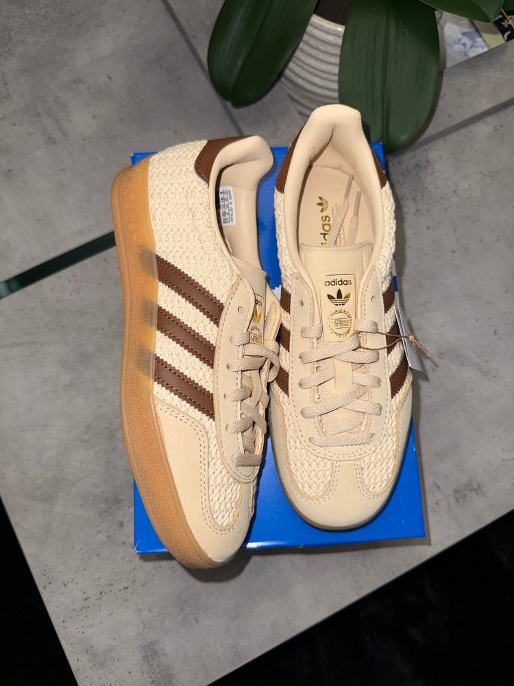 Adidas Gazelle Sand Strata Premium Brown 5 youth / 6.5 women
