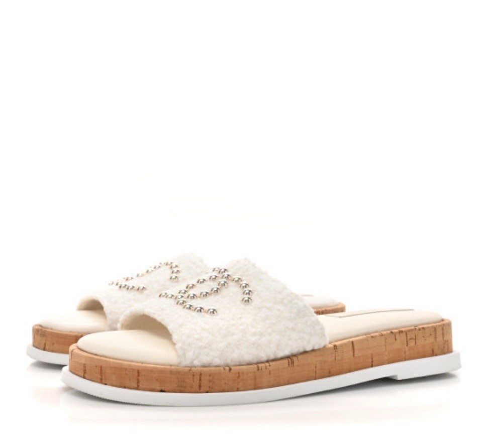 CHANEL Pearl CC Logo Mule Sandals in Size EUR 37 US 7