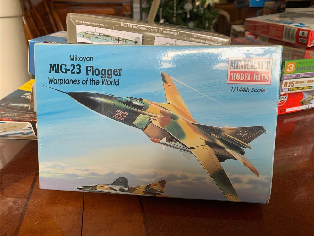 Minicraft Mikoyan Mig-23 Flogger 14427 Scale 1:144 Model Kit New