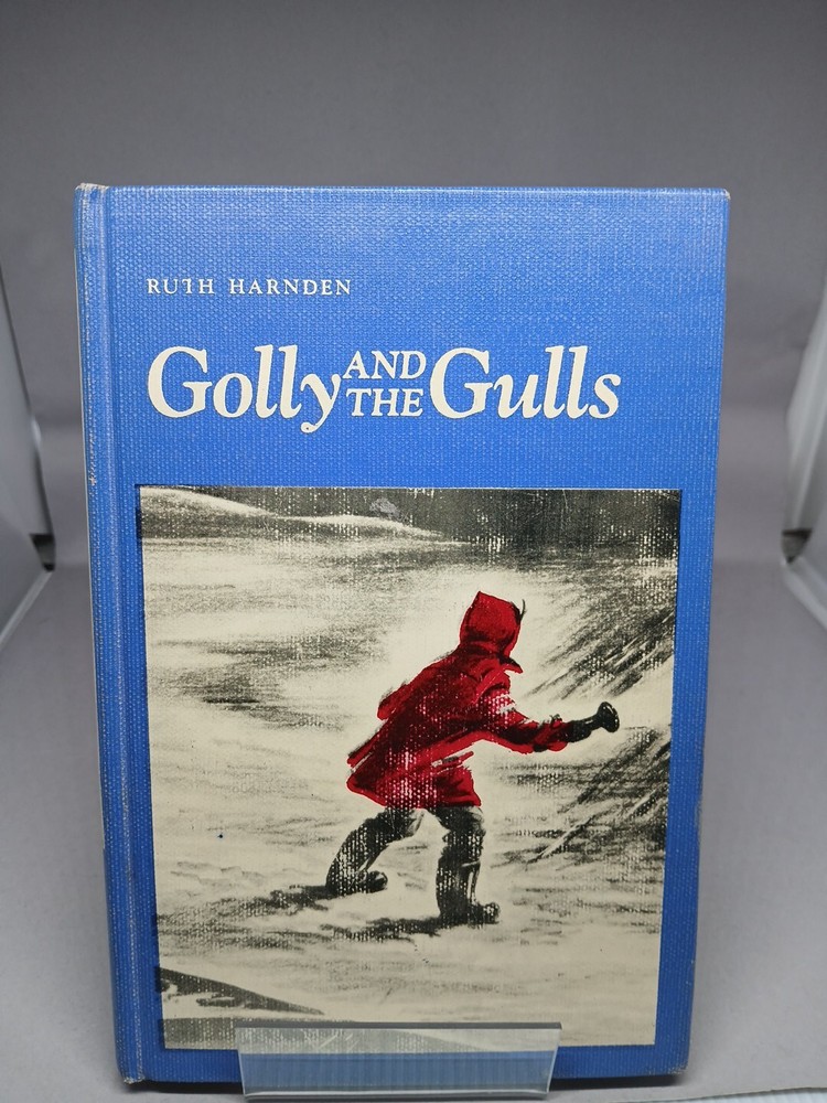 Harnden, Ruth: Golly and the Gulls 1962 HC