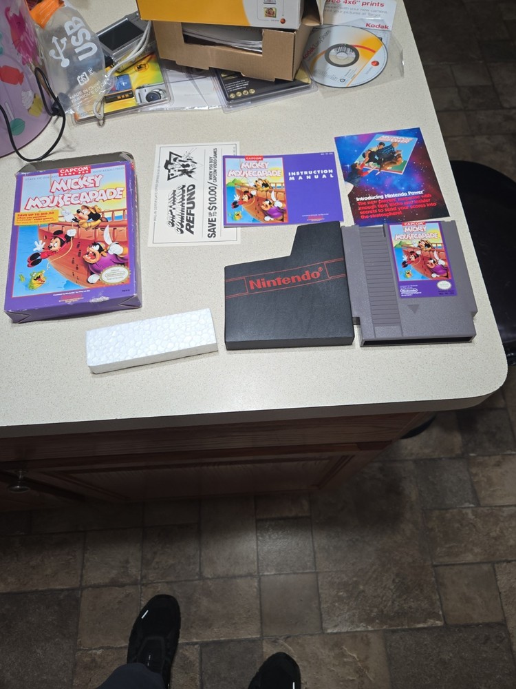 Mickey Mousecapade Complete in Box Nintendo NES CIB