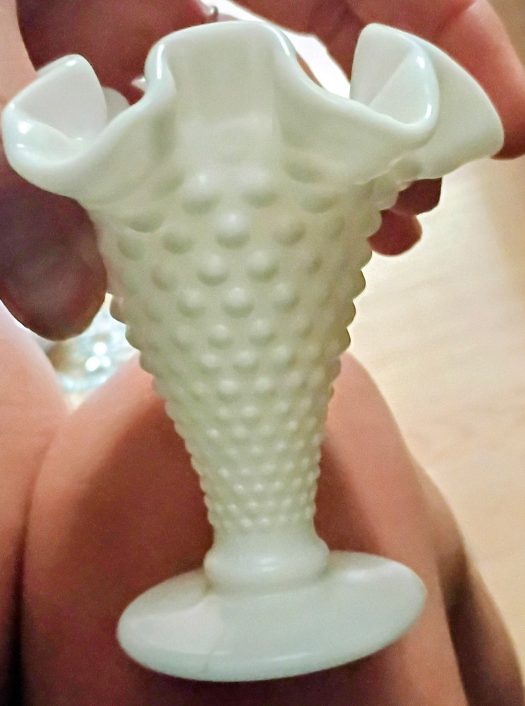 White Milk Glass Hobnail Vase with Ruffled Top Pedestal Base, Decorative