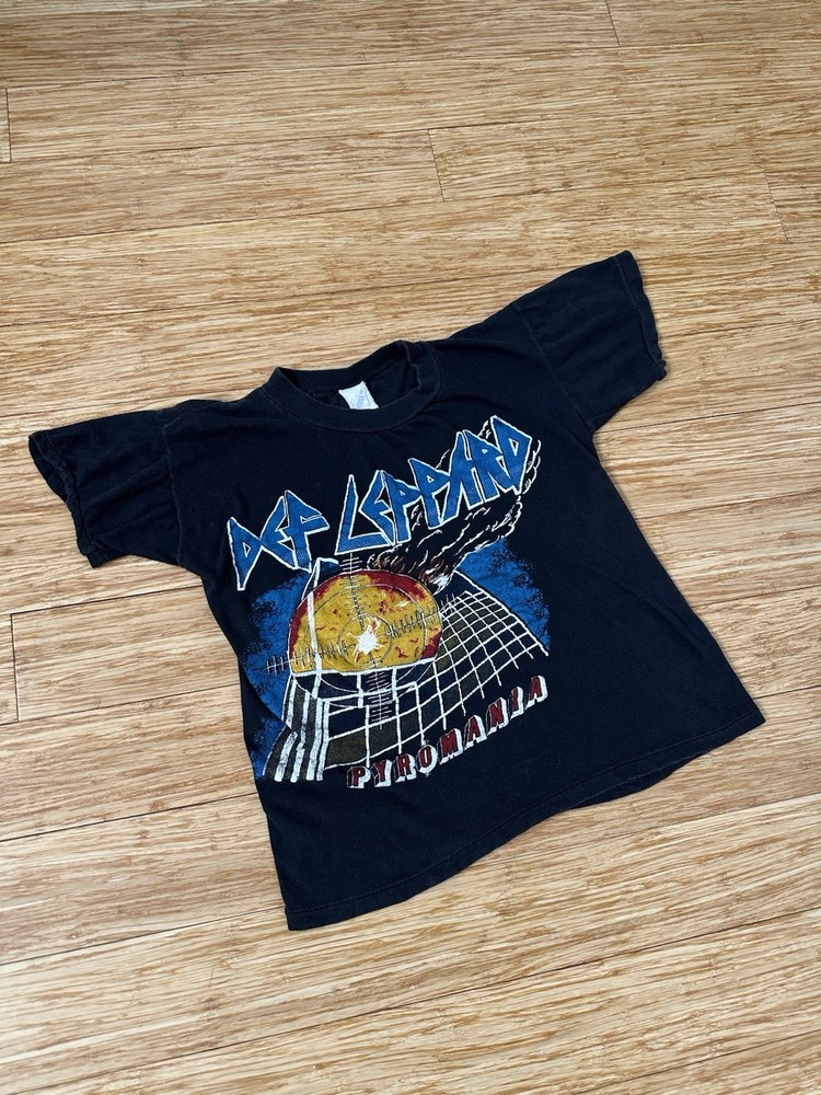 Vintage 80’s Def Leppard Pyromania Band Tee Small Fantasy Heavy Metal T Shirt