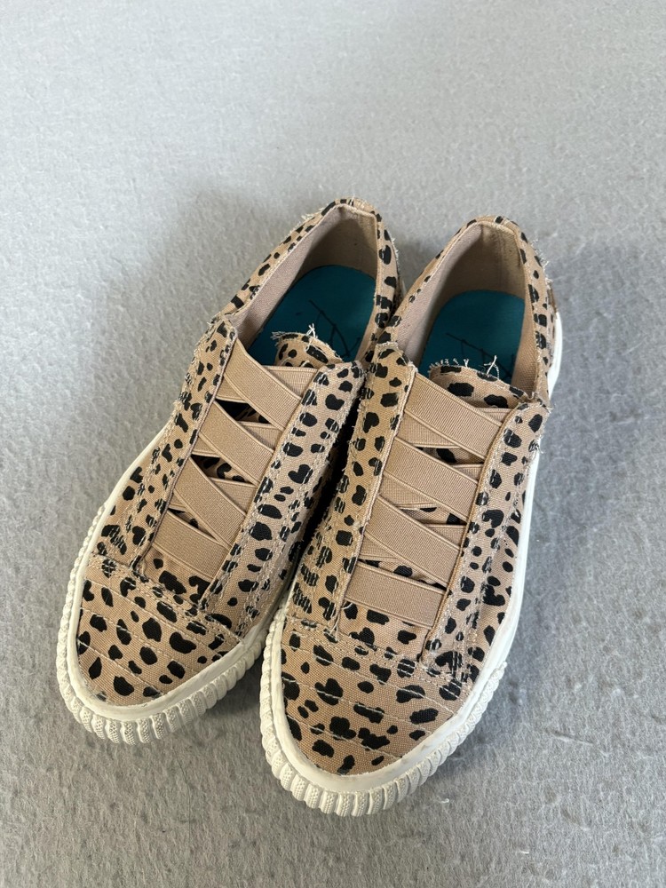 Blowfish Malibu Shoes Womens Size 6 Leopard Marley Slip On Canvas Casual