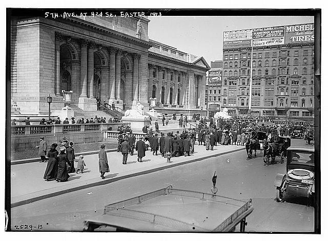 Easter crowd,5th Avenue,New York City,Easter Day,March 23,1913,automobiles 1