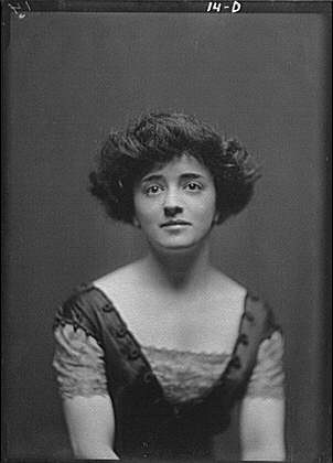 Photo:Mrs H F Avery 1911 Portrait Photograph
