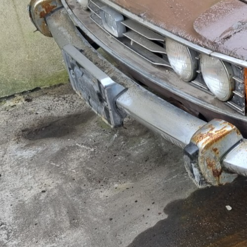 TRIUMPH STAG front number plate plinth U.S.A spec 70/77