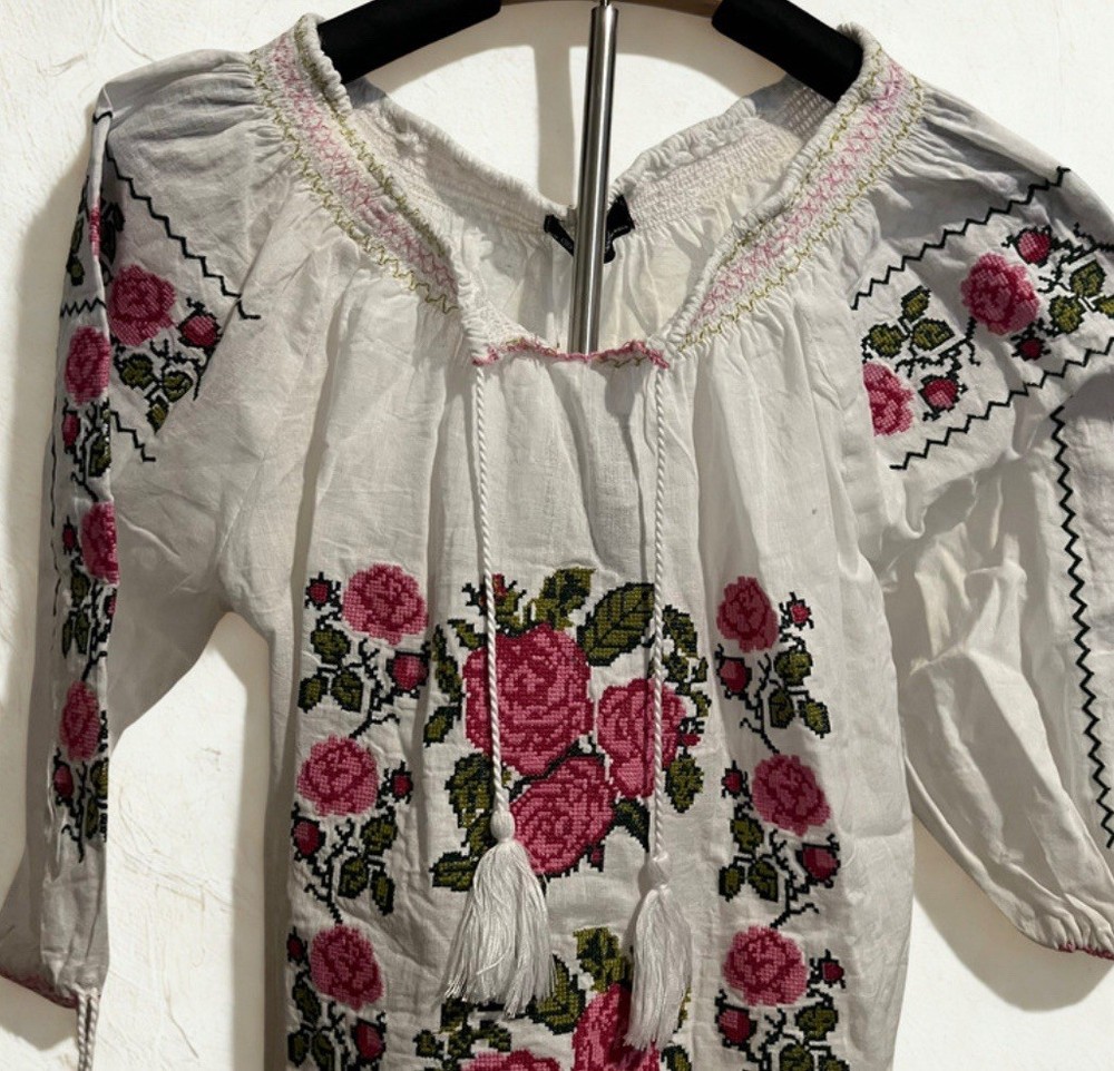 NWT Backwoods Embroidered Floral Peasant Blouse Boho Vyshyvanka Cottagecore top