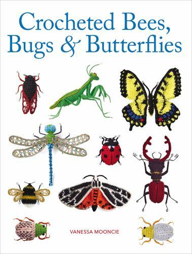 Crocheted Bees, Bugs & Butterflies, Paperback by Mooncie, Vanessa, Like New U...