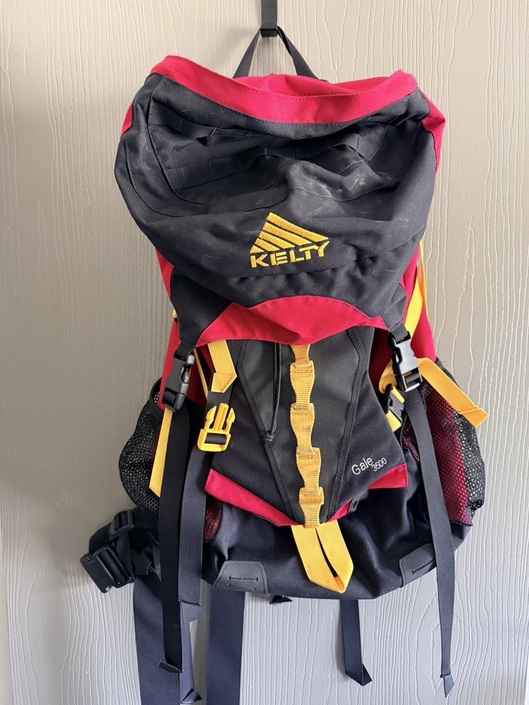 Kelty Gale 3500 Hiking Backpack  Internal Frame Red/Yellow/Black