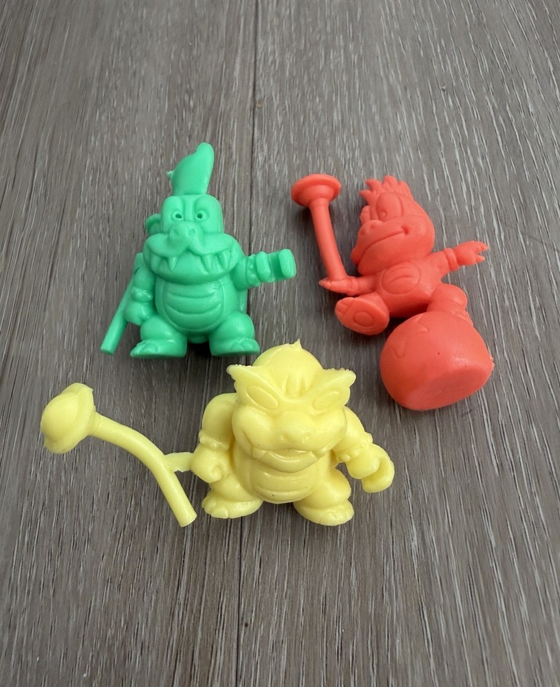 Super Mario Bros 3 Koopaling Rubber Keshi Capsule Mini Figure Nintendo Japan Vtg