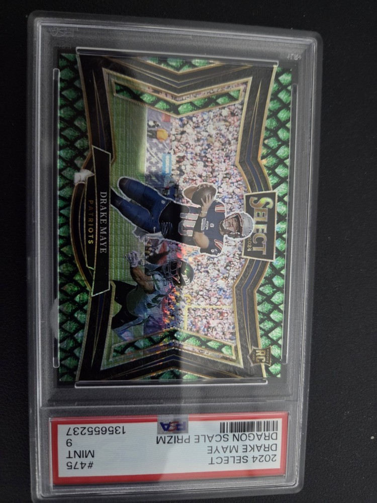 2024 Panini Select - Field Level Drake Maye #475 Dragon Scale Prizm /70 (RC)