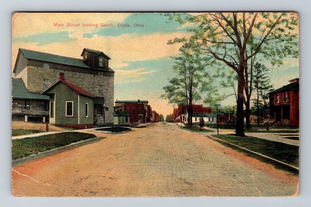 Clyde, OH-Ohio, Main Street Looking South, Antique Old Vintage Postcard