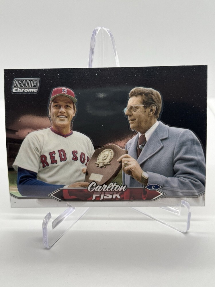 2024 Topps Stadium Club CHROME #22 Carlton Fisk Boston Red Sox
