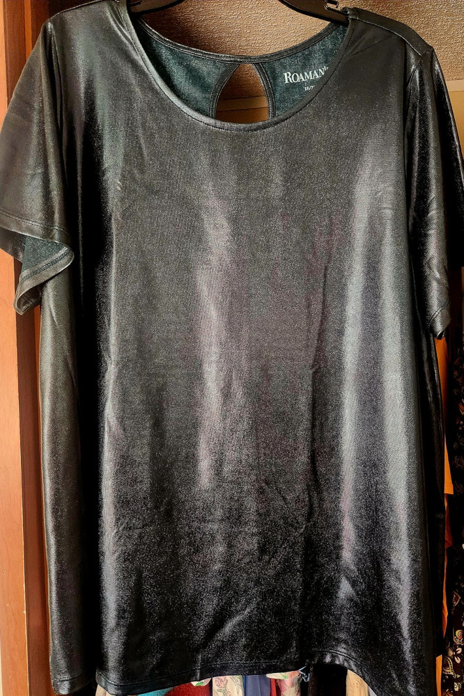 Roaman's Plus L 18/20 Solid Green Round Neck Pullover Short Sleeve Top