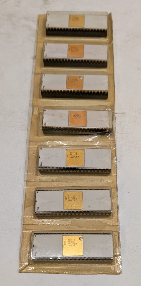 Lot of SEVEN Vintage Mostek MK3880P Z80 CPU 7714 Date Code White Ceramic