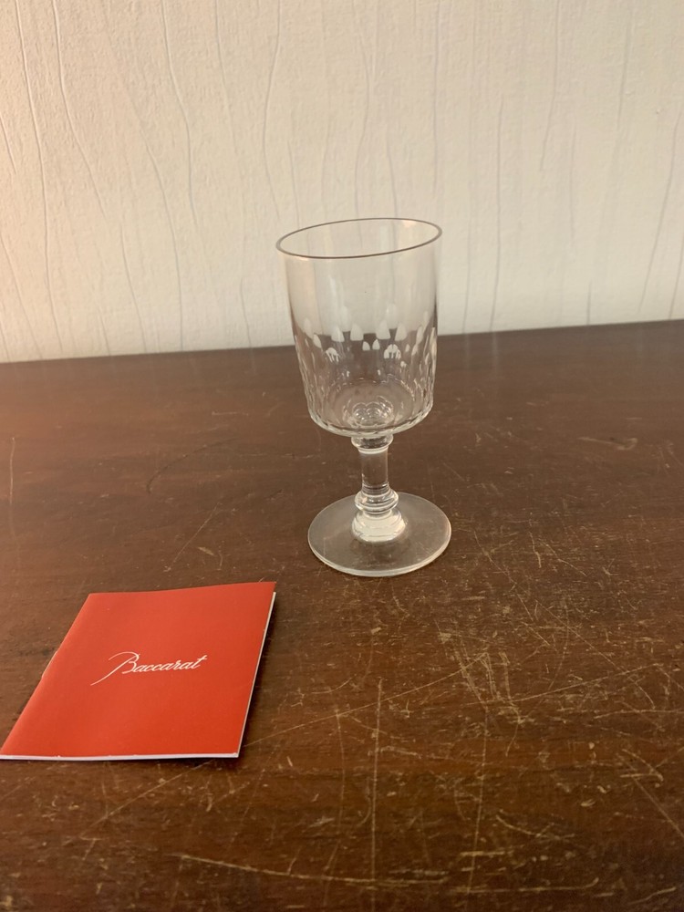34 White Wine Glasses Model Richelieu In Baccarat Crystal (Price Per Unit)