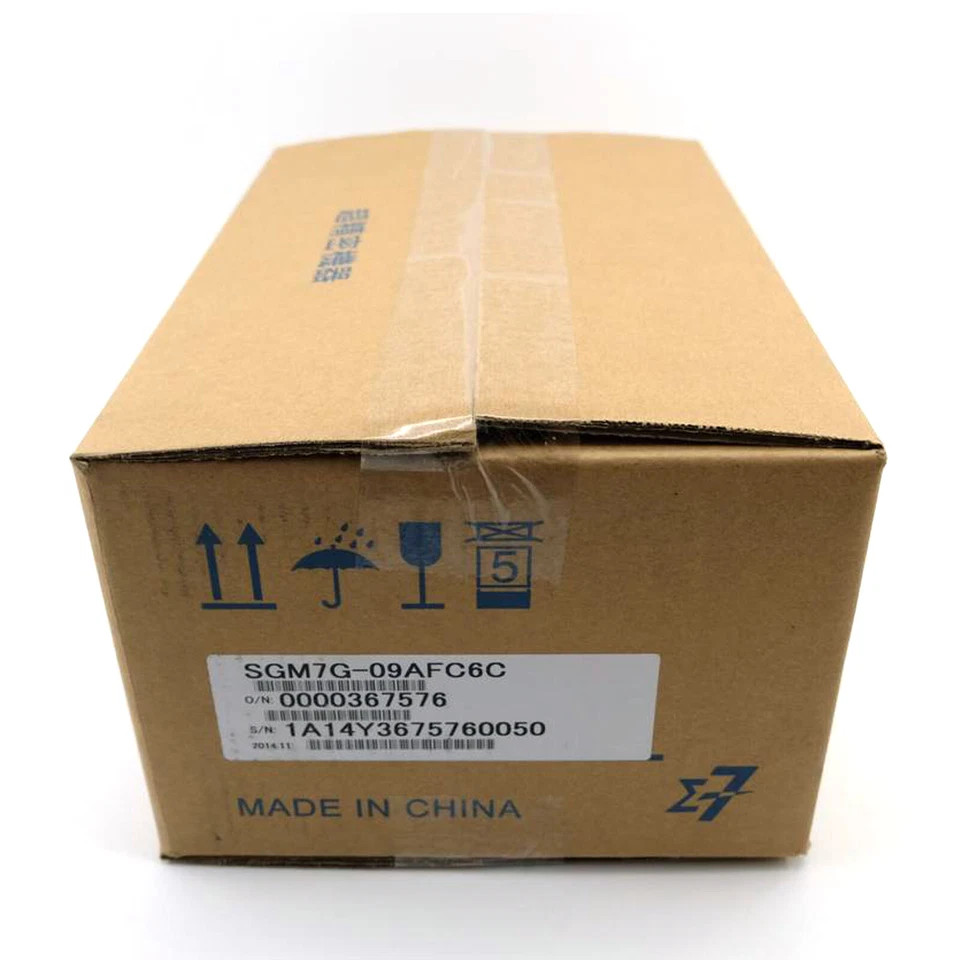 1PCS New in box Yaskawa SGM7G-09AFC6C AC Servo Motor