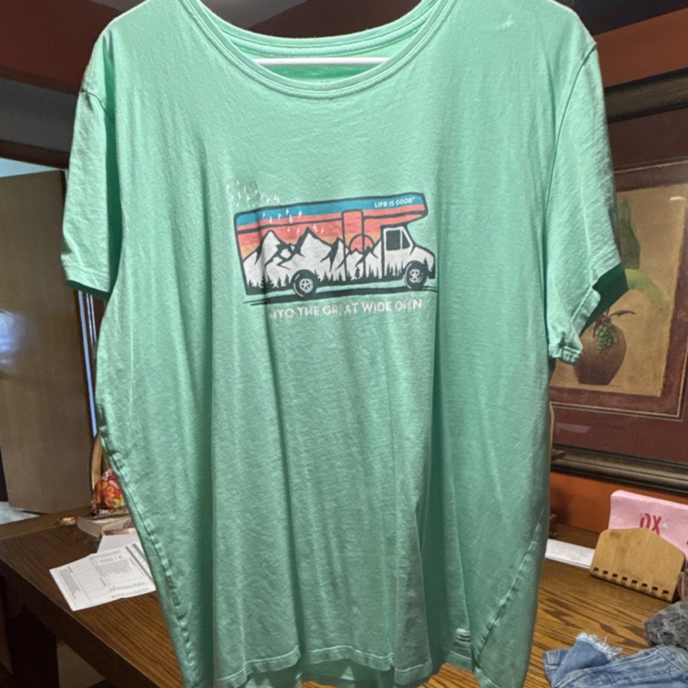 Life is Good Crusher Tee  2XL Green Cotton Graphic T-Shirt Outdoor Nature