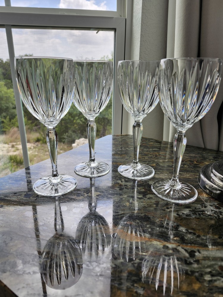 Cristal D'Arques Durand Classic Water / Wine Goblet Clear Crystal Glass Set of 4