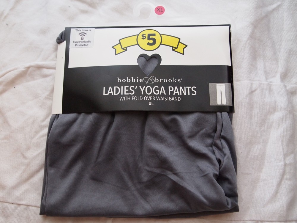 Gray Bobbie Brooks  Gym / Yoga Stretch Pants For Ladies Size XL