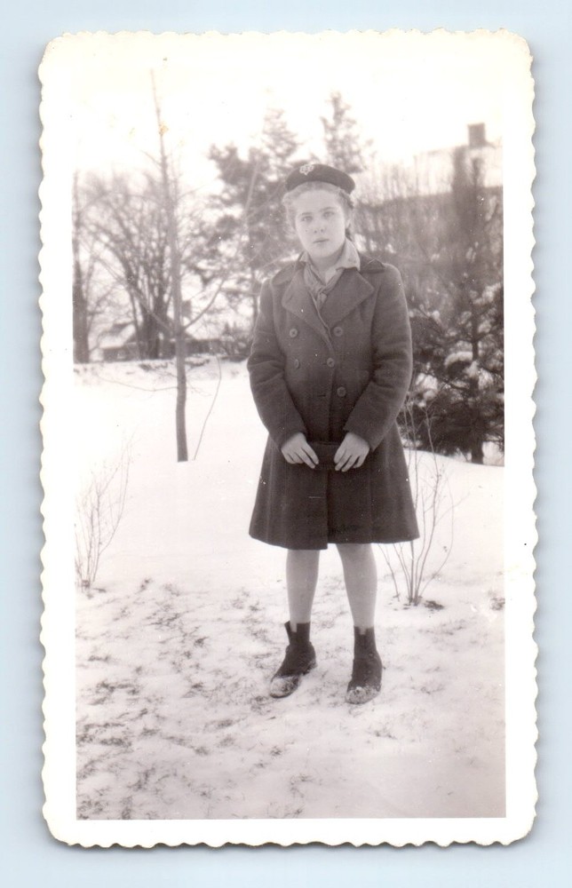 Old Vintage Photo SOLO TEEN GIRL IN FIELD WEARING HAT SNOW WINTER SCENE