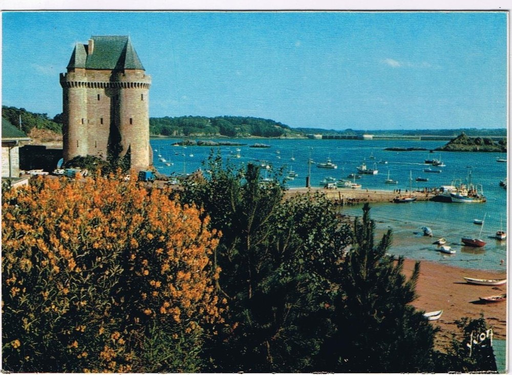 Postcard St Servan La Tour Solidor et Estuaire de la Rance