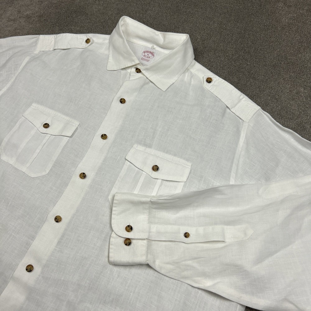 Brooks Brothers Shirt Mens XL 100% Linen Button Up White Roll Tab Flap Pockets