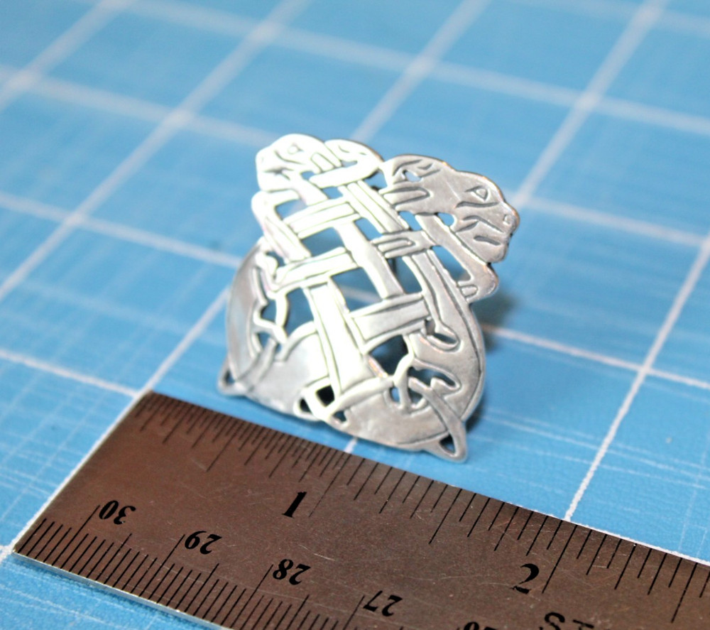 Vintage 925 Sterling Silver Celtic Book of Kells Design Pin / Brooch.