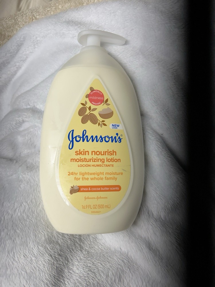 Johnson's Skin Nourish Moisturizing Baby Lotion 16.9 Oz Shea Cocoa Butter