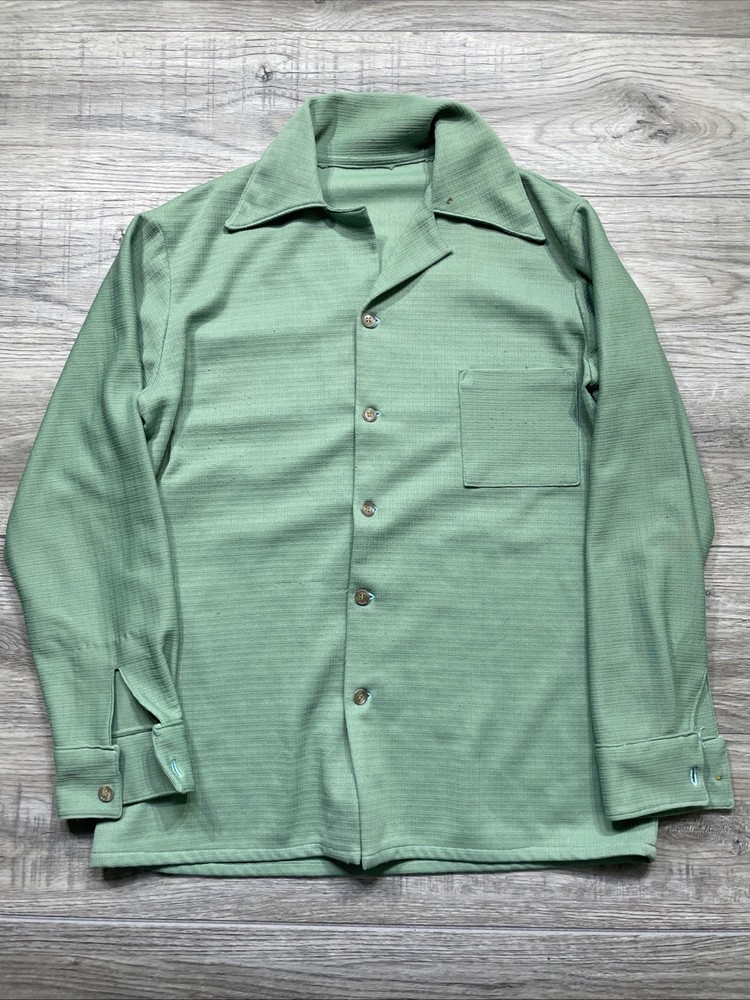 Green Button Up Shirt 1970s Sage Point Collar True Vintage Pastel Size L