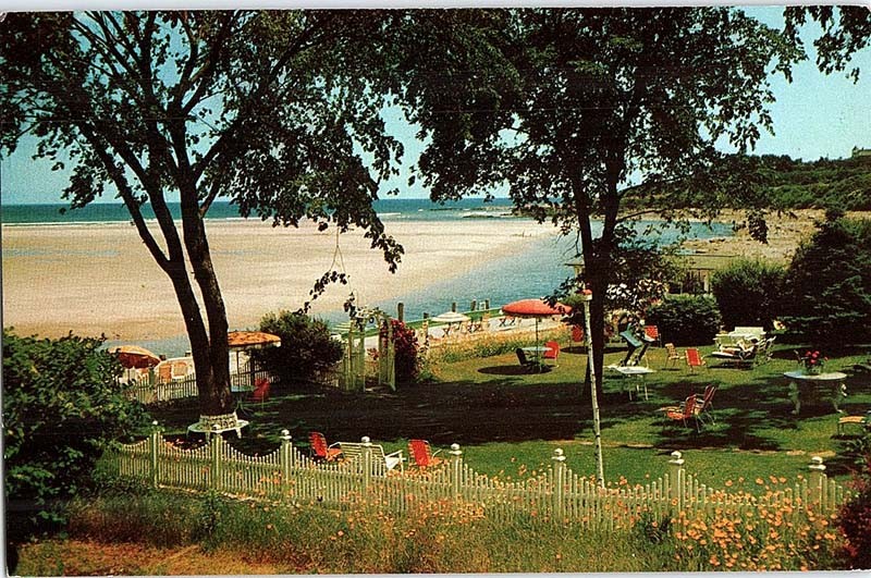 Postcard GARDEN SCENE Ogunquit Maine ME m/09 AJ3305