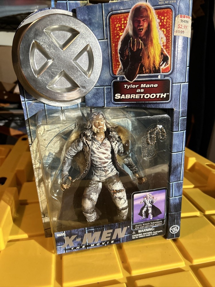 Marvel X Men The Movie Tyler Mane Sabretooth Artic Attack Action Figure 2000