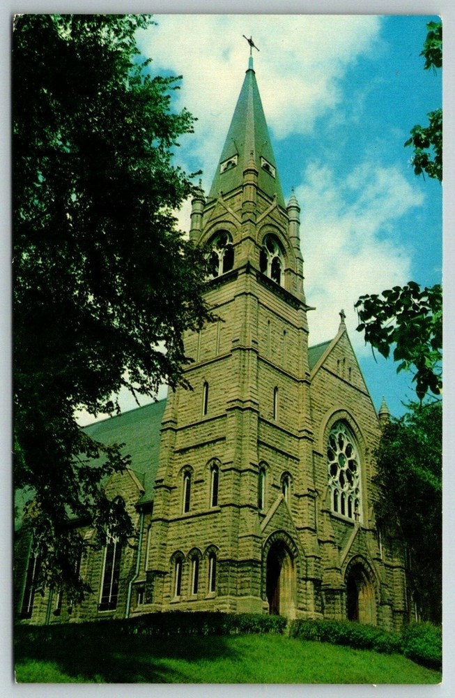 Sacred Heart Catholic Cathedral In Davenport Iowa Vtg Dexter Press Postcard