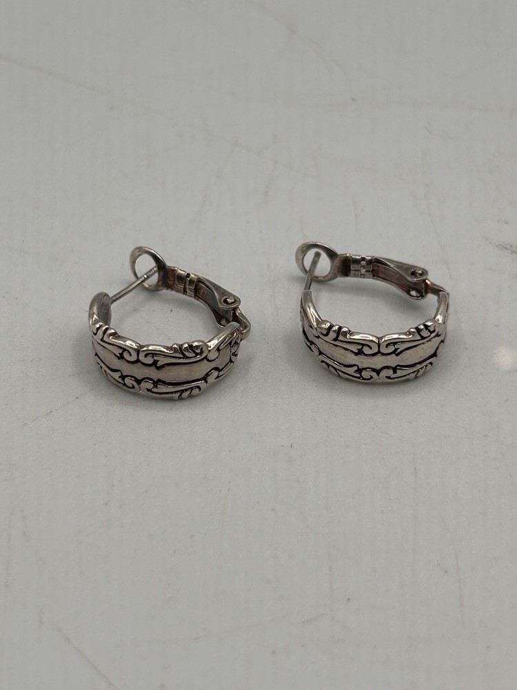 Vintage International Sterling Silver Earrings Stamped 925 LA