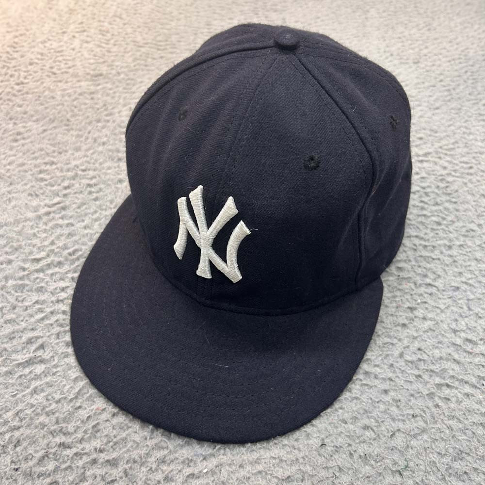 New York Yankees Hat Cap Mens  7 3/8 New Era Official In-Field Cap Authentic