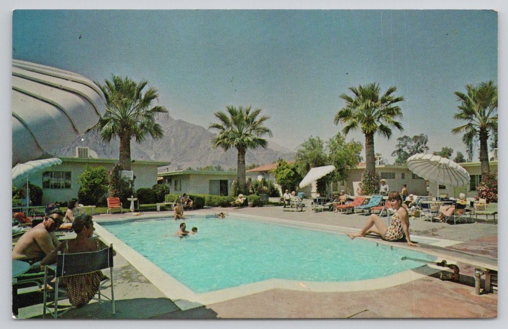 Vintage KING'S INN Palm Springs Pool Postcard Mid-Century California Resort