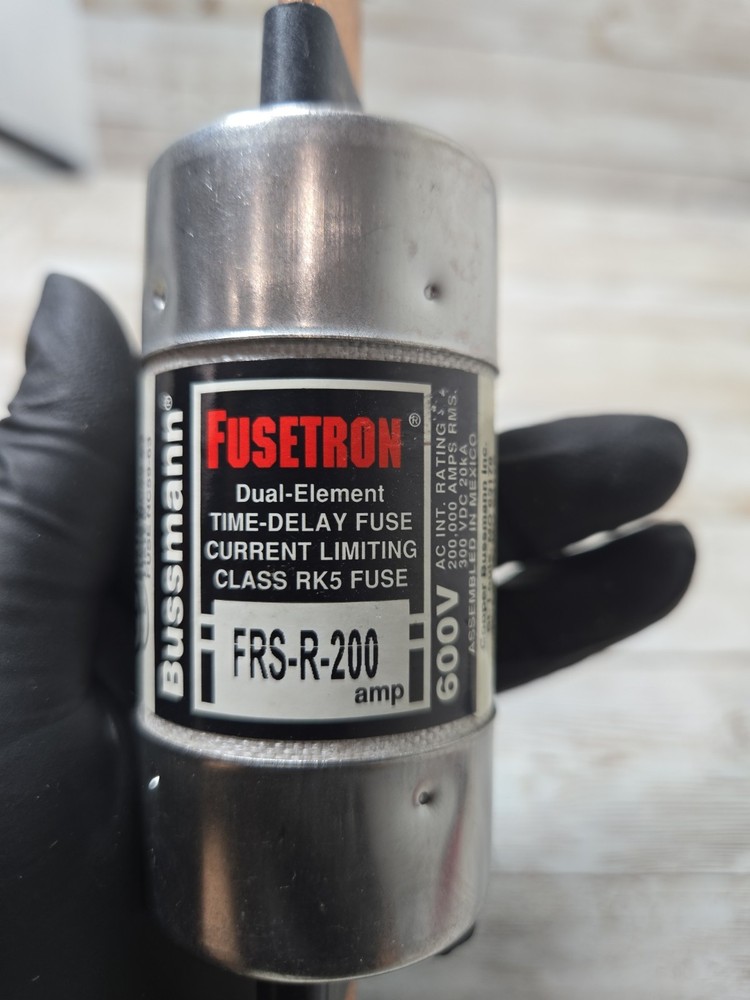 Cooper Bussmann, Fusetron FRS-R-200, 200Amp, Dual Element, Time-Delay  Fuse