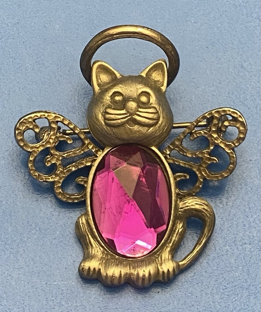 Cute Pewter Tone Angel Kitty Cat with Halo Wings 1.75” Brooch Pin Fuchsia Accent