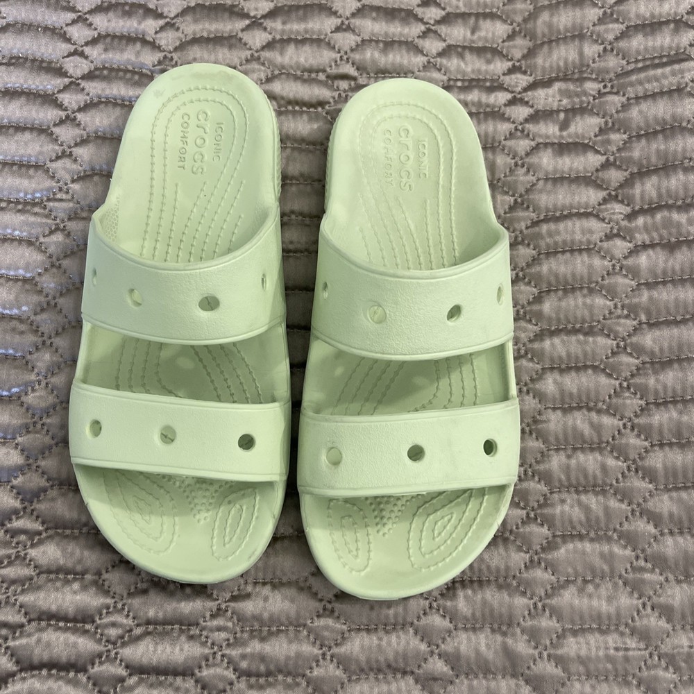 Crocs Classic Slides Sandals Unisex Lime Green Size 8W 6M