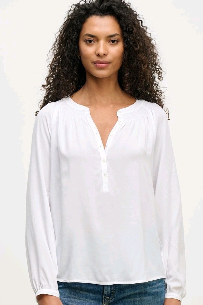 Velvet By Graham & Spencer Aurelia White Size XS Tunic Top Sold Out Read