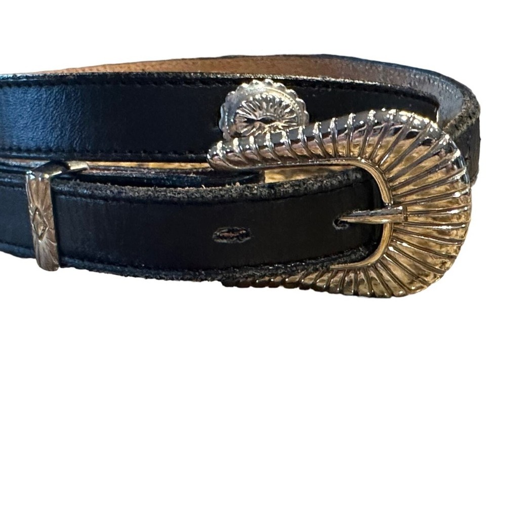 Nocona Boots Narrow Black Leather Silver Trim Western Belt in a Ladies size 34
