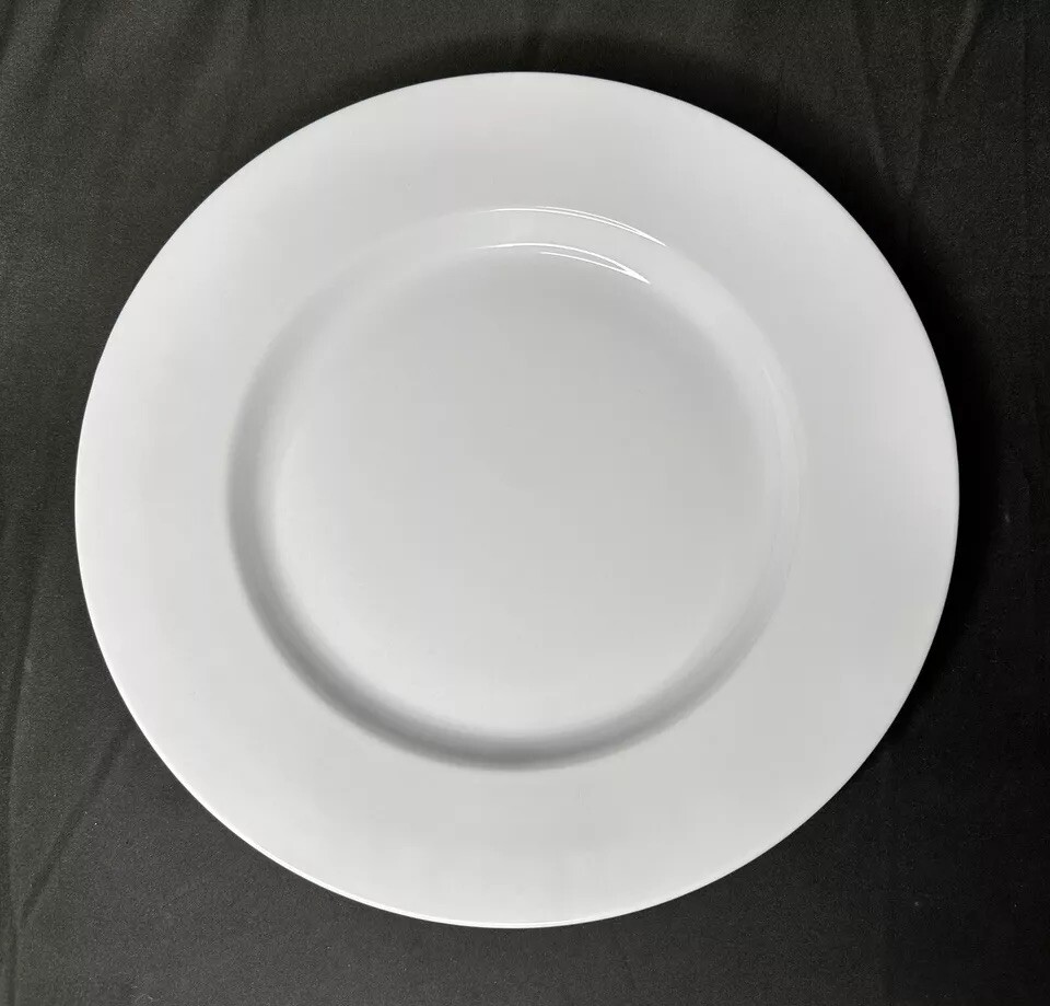Pottery Barn Great White Collection Chop Plate/Round Platter 12 1/8”